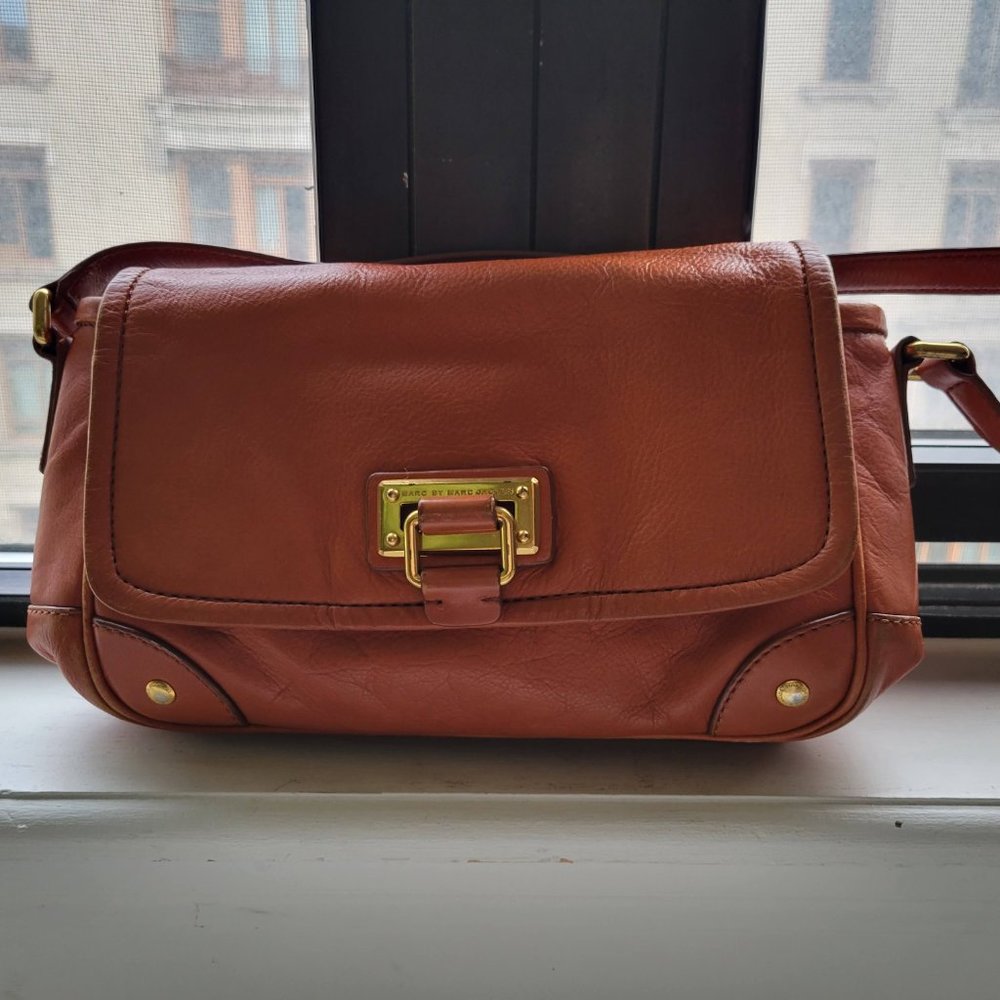 Vintage Marc By Marc Jacobs Crossbody Bag - Flap Pouchette in Red Clay